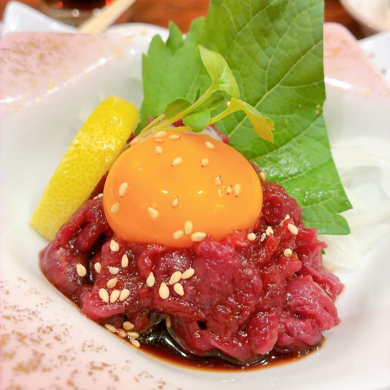 さくらユッケ(焼肉萬両)