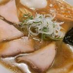 特製醤油そば(麺切り 白流)