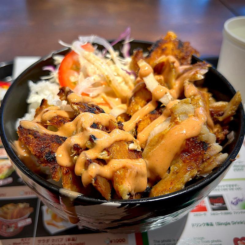 ケバブ丼(Mega Kebab 中部国際空港・セントレア店 Halal ‎حلال ハラール)