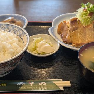 ポークソテー定食