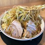 ラーメン小(ラーメン豚山 青葉台店)