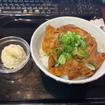 ランチパック豚スタミナ丼(快活CLUB 岡崎大樹寺店)