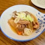 お通しもつ煮(串焼き 与兵)