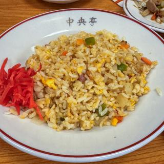 五目チャーハン(鶴亀)