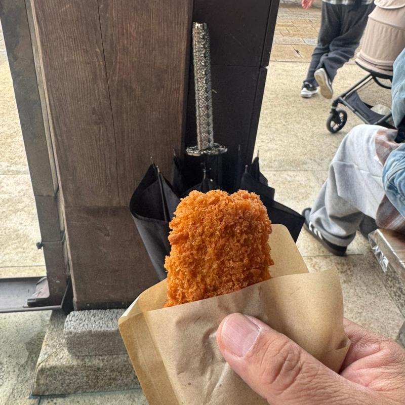 牛肉クリームコロッケ(豚捨 （ぶたすて）)