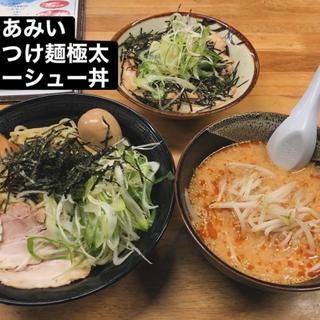 みそつけ麺とチャーシュー丼