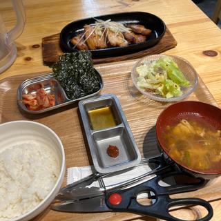 サムギョプサル定食(神田韓国料理 パンチャン)
