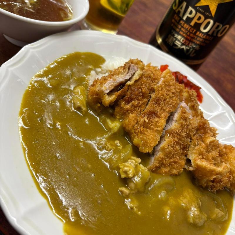 カツカレー(中華料理 琉菊)