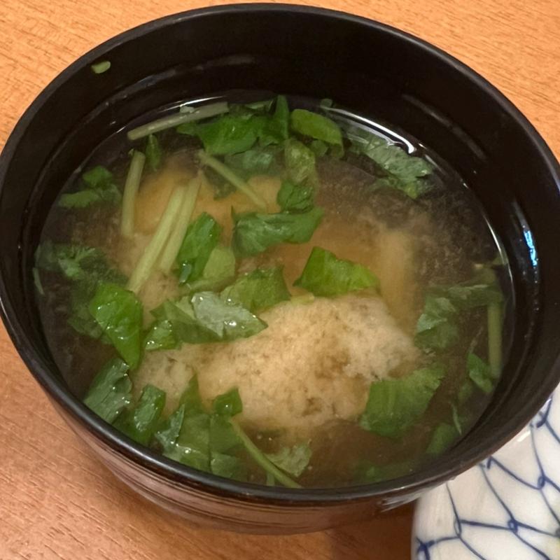 味噌汁(元祖 豚丼のぱんちょう)