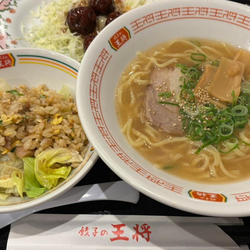 平日日替わりランチ(餃子の王将 岡山駅前店)