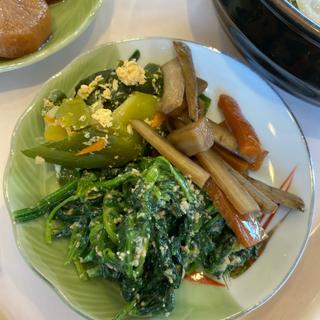 手造り惣菜(釜揚げうどん　白粉屋 （しらこなや）)