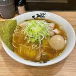 煮干し醤油(麺屋丈六 キーノ和歌山店)
