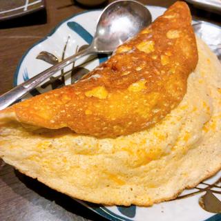 トマトとバジルのチーズオムレツ(炭焼天翔 )