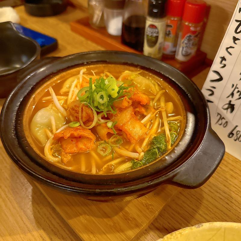 (居腹じらいや)