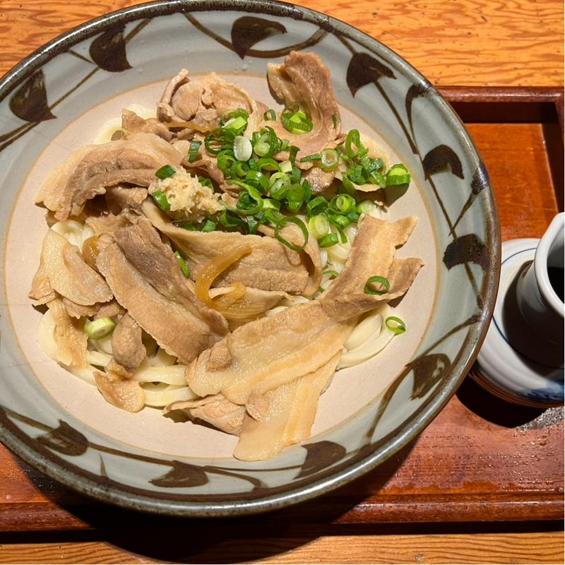 釜肉ぶっかけうどん　中(野らぼー 大手町店)