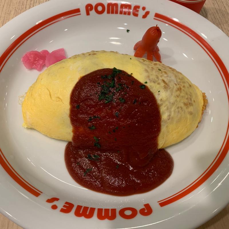 定番チキンオムライス(ポムの樹 リンクス梅田店)