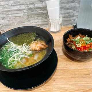 塩ラーメン+豚キムチ丼(麺屋 SALT)