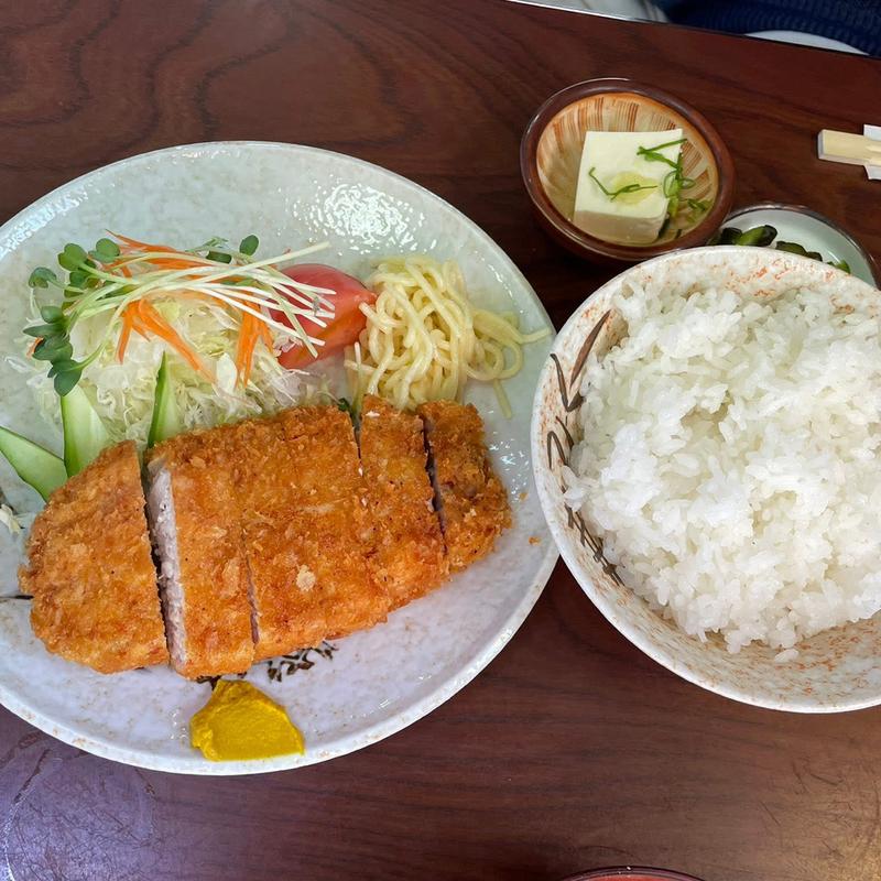 とんかつ定食(有明)