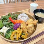 タニタカフェ+定食 とり天(鳥O食堂×タニタカフェ イオンモール四條畷店)