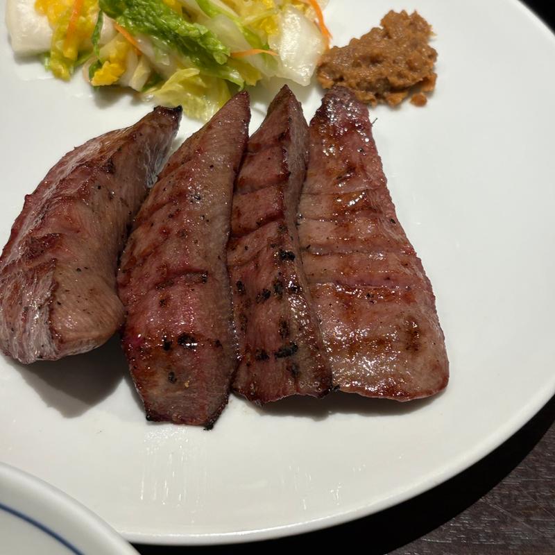 牛たん4枚(牛たん料理 閣 電力ビル店)