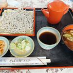 大盛りそばにけんちん汁