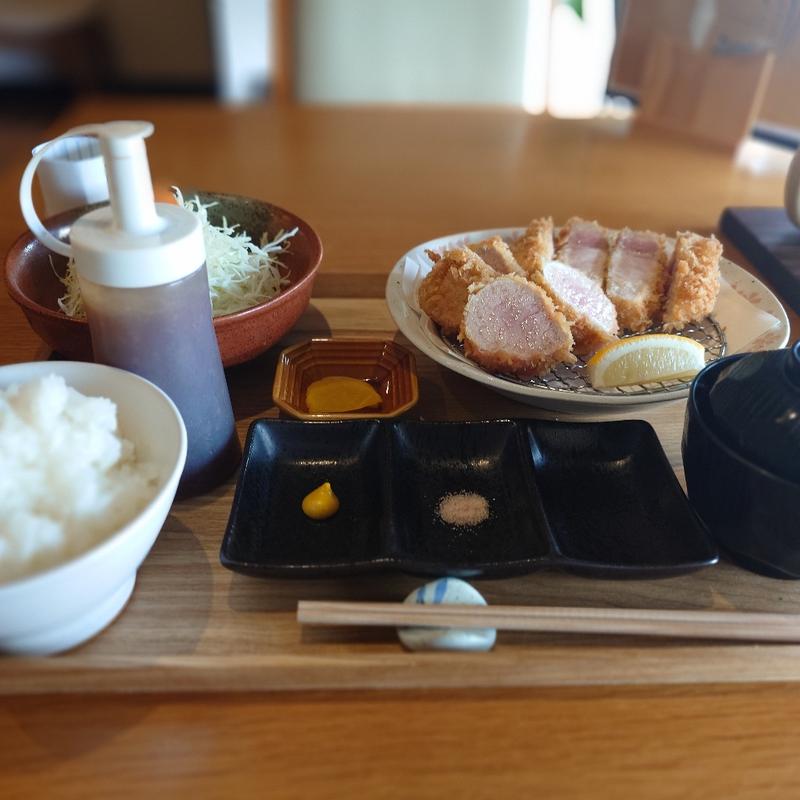 特上ロースヒレ定食(とんかつ 濱川)