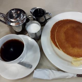 Cake Set(アロマ珈琲八重洲店)