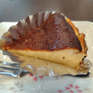 ベイクドチーズケーキケーキ(おひさま食堂ひなた家)