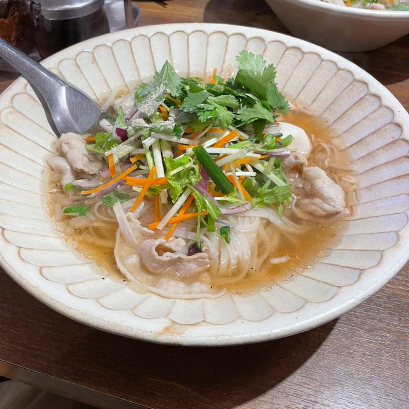 タイ国塩肉ヌードル（クイッティオナーム）(タイ屋台 ラオラオ )