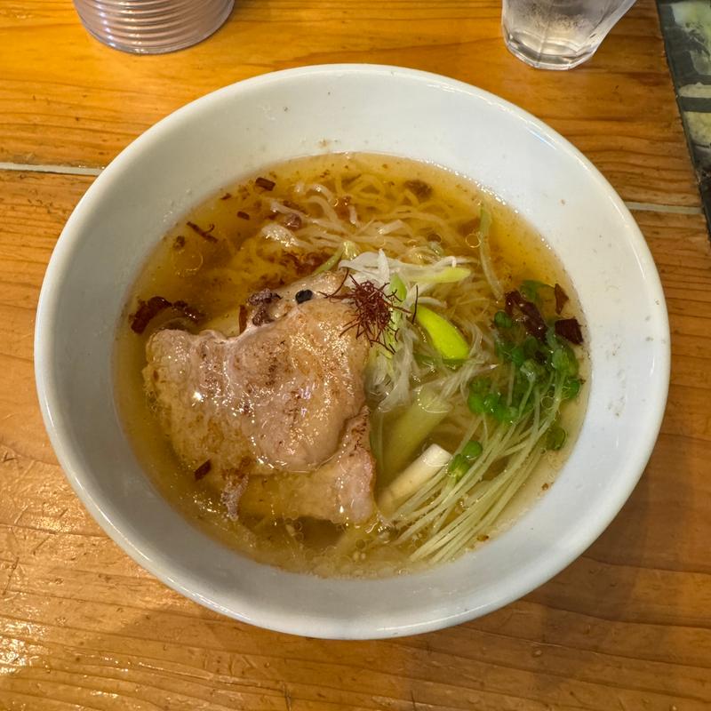 海老薫　醤油拉麺(麺劇場 玄瑛)