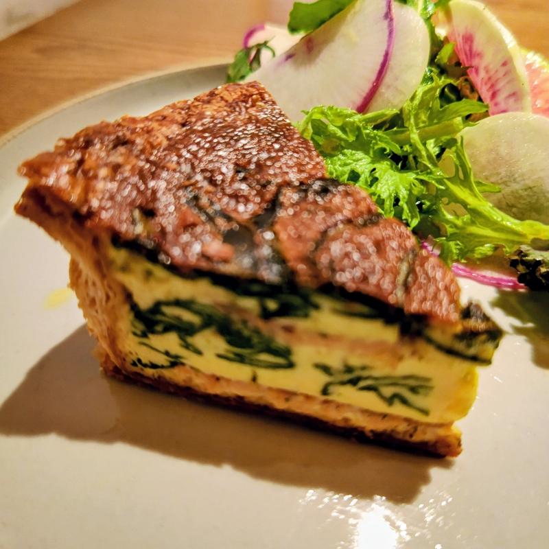 スモークサーモンとほうれん草のキッシュ(Régalez-Vous (レガレヴ))