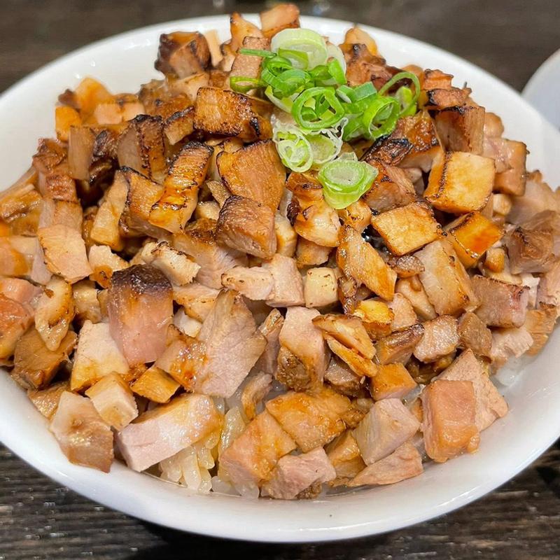 肉めし 小(Miya De La Soul)