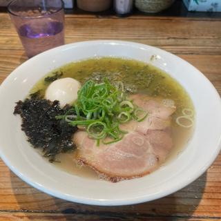 味玉牡蠣塩ラーメン