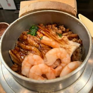 穴子三色釜めし