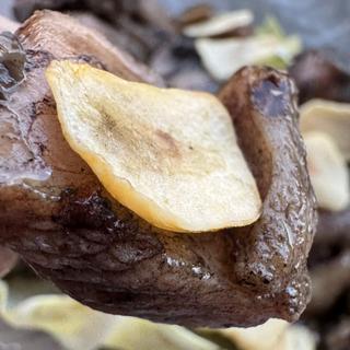 地鶏のもも焼き