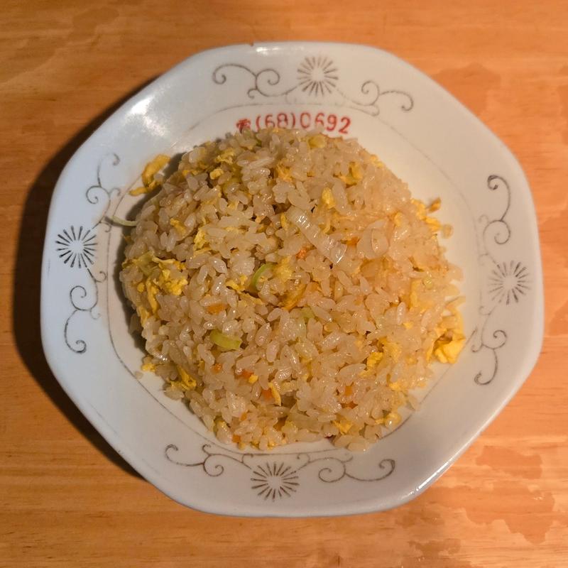 チャーハン(ぎょうざや たつみ)
