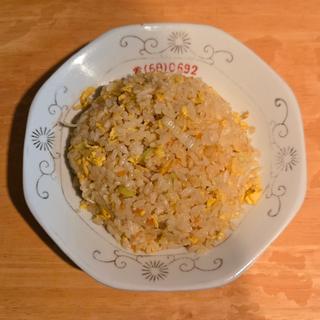 チャーハン(ぎょうざや たつみ)