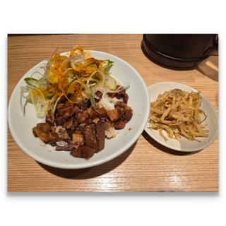 辛ネギ炙りチャーシュー丼セット+自家製もやしナムル