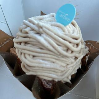 和栗のミルフィーユモンブラン(patisserie arbre （アーブル）)