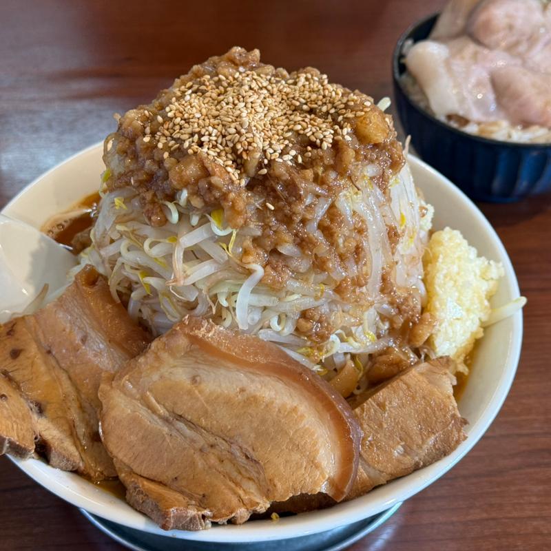 豚味噌ラーメン(麺屋ぶしがみ)