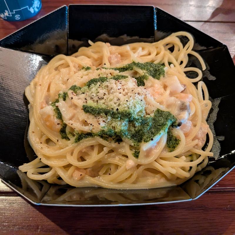 スパゲッティ、シーフードのクリームソース(ディズニーシー ザンビーニ・ブラザーズリストランテ)