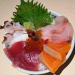 海鮮丼(魚魚炉 有楽町店)