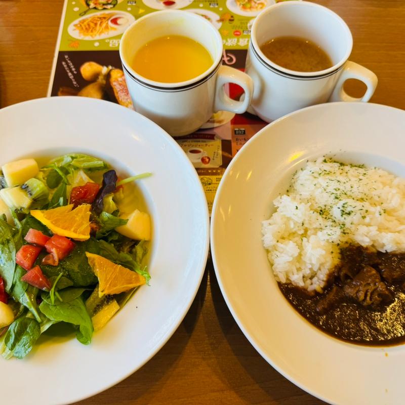 ミニココスのビーフカレー&フルーツサラダ(ココス 習志野大久保店)