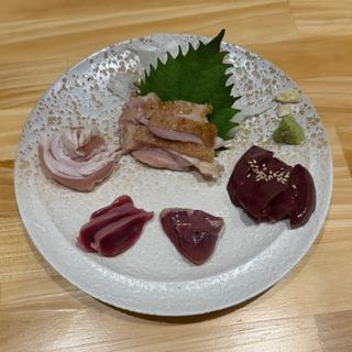 淡路どり刺し5種盛り(TORINOVA（トリノバ）)