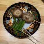 ししとうとしいたけ