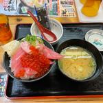 昼得丼 ドカ盛り店長