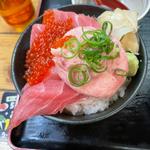 昼得丼 ドカ盛り店長(横濱魚萬 ＪＲ川崎東口駅前店)