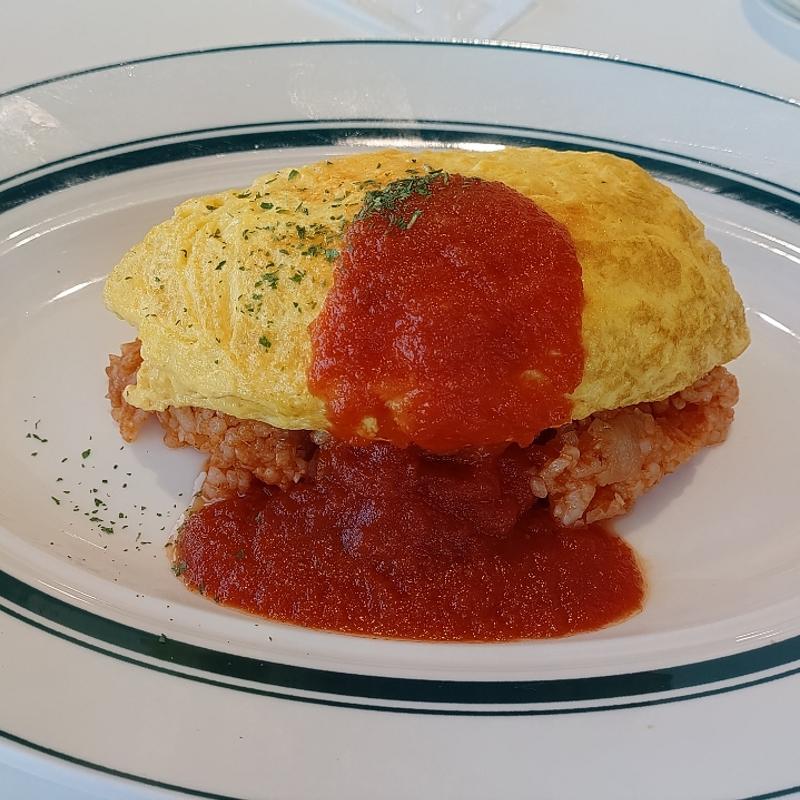 オムライス(family cafe restaurant freely（ファミリーカフェレストラン フリーリー）)