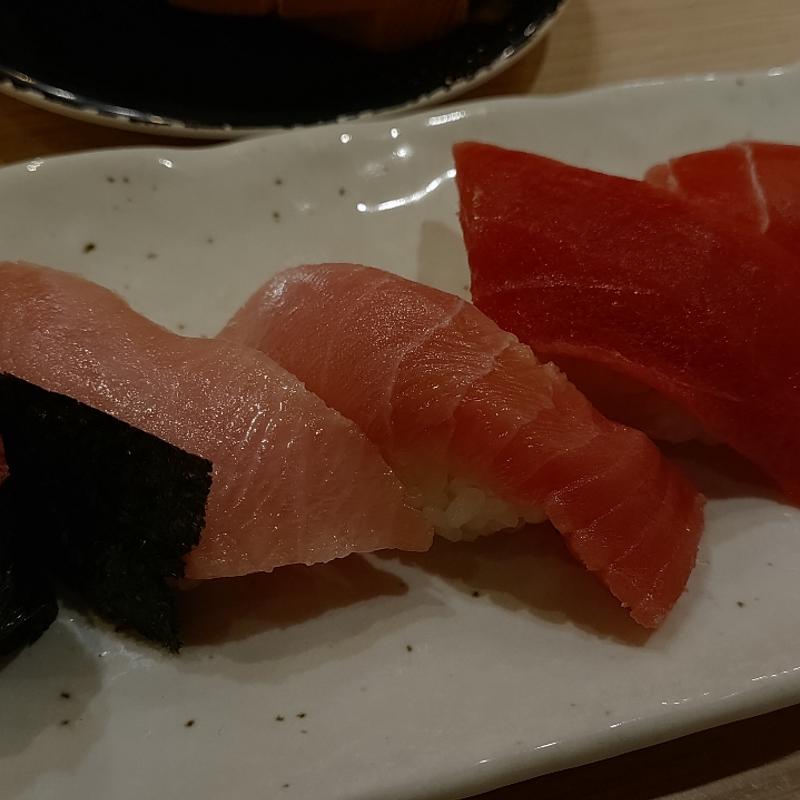 まぐろ食べ比べ五点盛(沼津 すし之助 沼津本店)