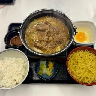 牛肉玉ラーメン鍋膳(吉野家 札幌狸小路店)